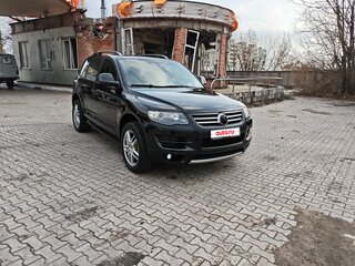 2008 Volkswagen Touareg I Рестайлинг, чёрный, 1200000 рублей, вид 2