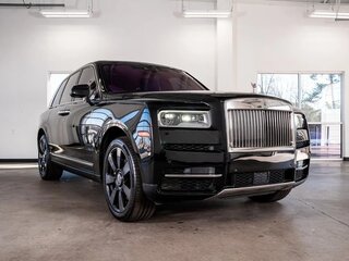 2022 Rolls-Royce Cullinan I (Series I), чёрный, 37183666 рублей, вид 3