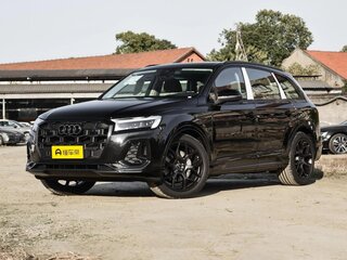 2025 Audi Q7 45 TFSI II (4M) Рестайлинг 2, чёрный, 10123000 рублей, вид 1