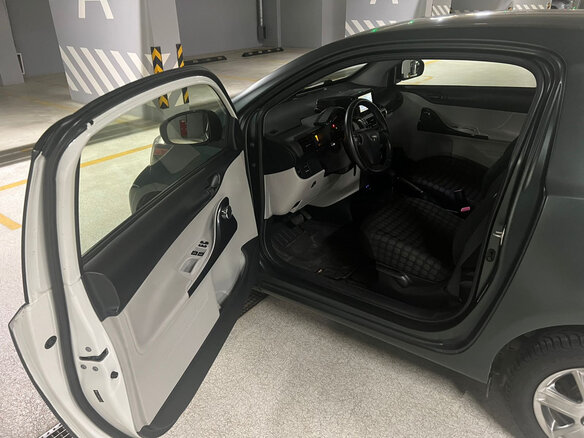 2012 Scion iQ, зелёный, 1500000 рублей - вид 13