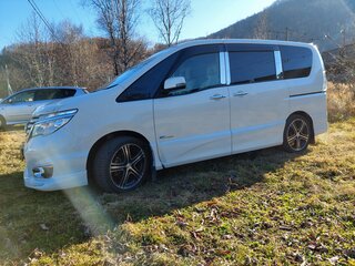 2014 Nissan Serena IV (C26), белый, 2200000 рублей, вид 4