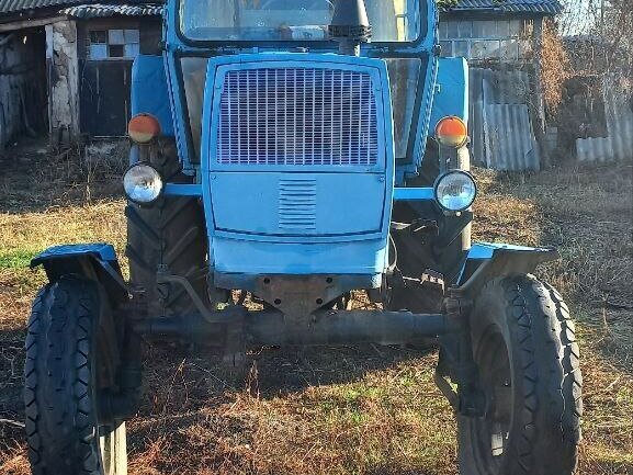 1986 ЮМЗ 6, 295228 рублей