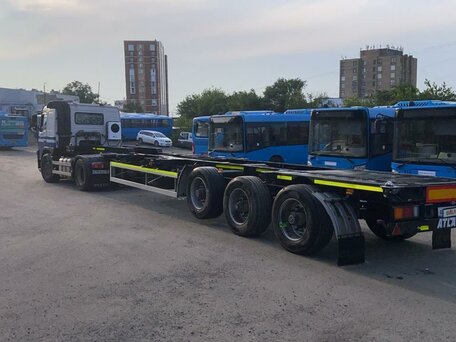 2002 Volvo FM, синий, 2100000 рублей, вид 5