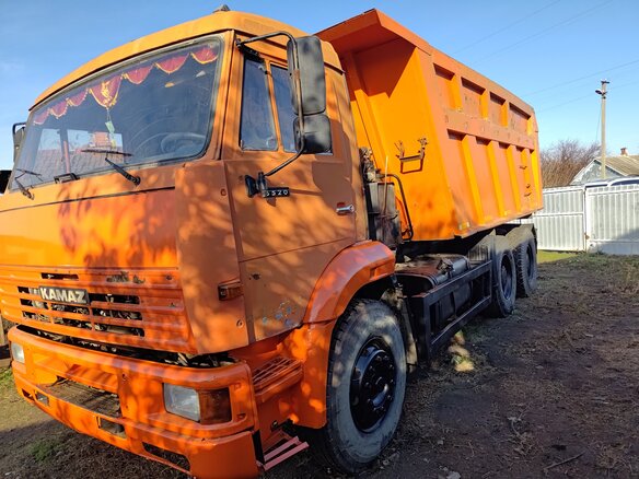 2007 КамАЗ 6520, оранжевый, 950000 рублей - вид 2