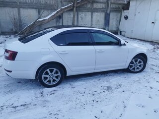 2014 Skoda Octavia III (A7), белый, 1100000 рублей, вид 4