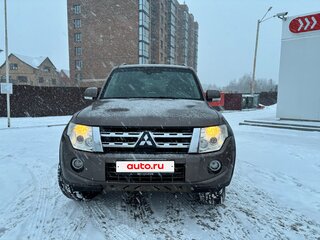 2012 Mitsubishi Pajero IV Рестайлинг 1, коричневый, 2210000 рублей, вид 2