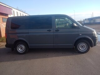 2014 Volkswagen Caravelle T5 Рестайлинг, серый, 1850000 рублей, вид 2