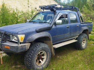 1989 Toyota Hilux V, синий, 1600000 рублей, вид 4