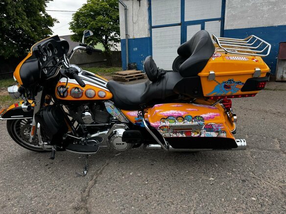 2013 Harley-Davidson Electra Glide, жёлтый, 860000 рублей - вид 1
