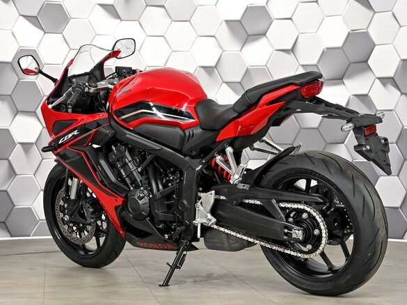 2023 Honda CBR 650R, красный, 977000 рублей - вид 7