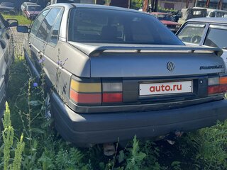 1990 Volkswagen Passat B3, серый, 65000 рублей, вид 2