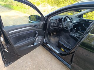 2016 Renault Megane IV, чёрный, 1260000 рублей, вид 4
