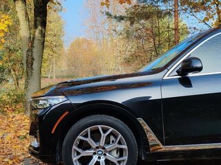 2020 BMW X7 40i I (G07), чёрный, 4100000 рублей, вид 4