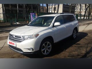 2011 Toyota Highlander II (XU40) Рестайлинг, белый, 2300000 рублей, вид 1