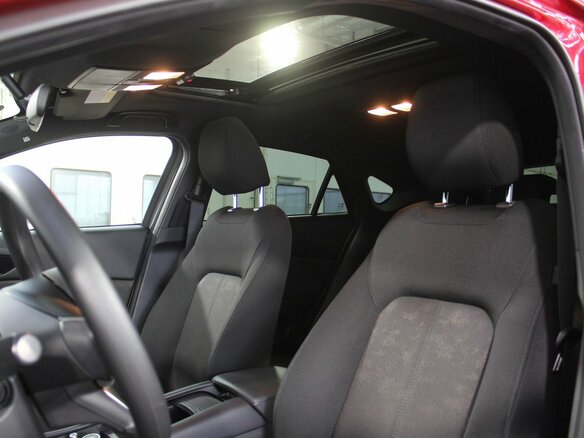 2023 Mazda CX-4 I Рестайлинг, красный, 2429000 рублей - вид 13