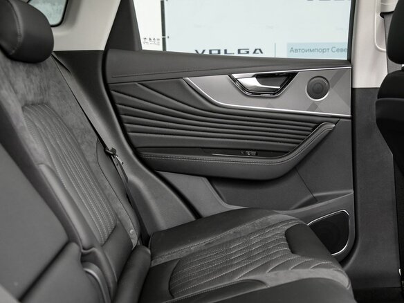 2025 Hongqi HS5 I Рестайлинг, серый, 3880000 рублей - вид 26