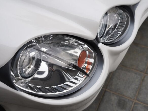 2010 Mitsuoka Orochi, белый - вид 2