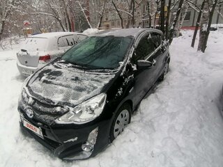 2015 Toyota Aqua I Рестайлинг, чёрный, 1175000 рублей, вид 4