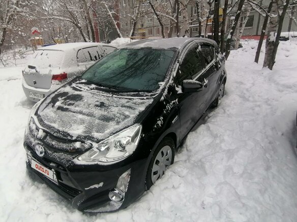 2015 Toyota Aqua I Рестайлинг, чёрный, 1175000 рублей - вид 3