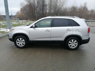 2011 Kia Sorento II, серебристый, 1300000 рублей, вид 3