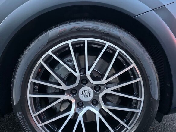 2018 Porsche Cayenne S III, серый, 7900000 рублей - вид 10