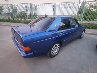 1988 Mercedes-Benz 190 (W201), синий, 340000 рублей, вид 3