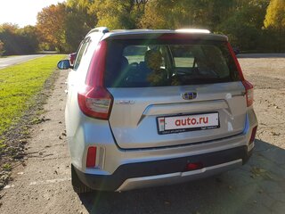 2021 Geely Emgrand X7 I Рестайлинг 2, серебристый, 1650000 рублей, вид 2