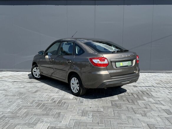 2019 Lada (ВАЗ) Granta I Рестайлинг, коричневый - вид 5