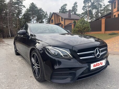 2017 Mercedes-Benz E-Класс 200 V (W213, S213, C238), чёрный, 3150000 рублей, вид 1