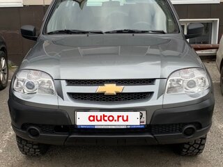 2016 Chevrolet Niva I Рестайлинг, серый, 1100000 рублей, вид 1