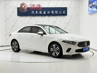2022 Mercedes-Benz A-Класс 180 Long IV (W177) Рестайлинг, белый, 1701000 рублей, вид 3