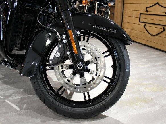 2023 Harley-Davidson Road Glide Limited, чёрный, 3990000 рублей - вид 18