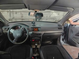 2004 Opel Astra H, серебристый, 260000 рублей, вид 5
