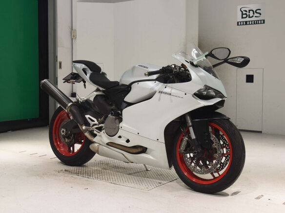 2015 Ducati 899 Panigale, белый, 760000 рублей