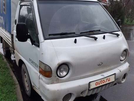 2006 Hyundai H100, белый, 650000 рублей, вид 2