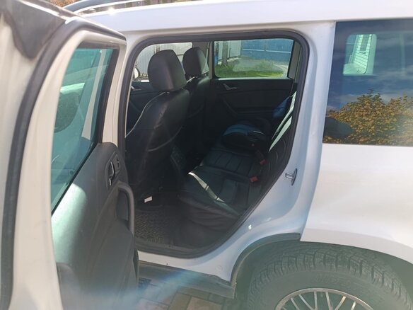 2012 Skoda Yeti I, белый, 752000 рублей - вид 16