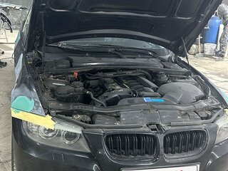 2008 BMW 3 серии 325i V (E90/E91/E92/E93), чёрный, 790000 рублей, вид 3