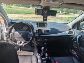 2010 Renault Megane III, белый, 550000 рублей, вид 5