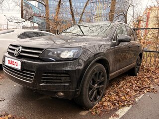 2014 Volkswagen Touareg II, чёрный, 2275000 рублей, вид 1