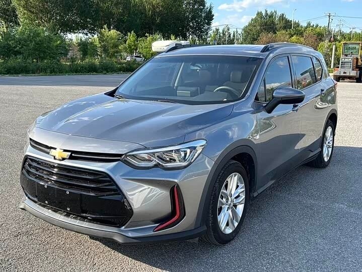 Открыть фотографии: Chevrolet Orlando II