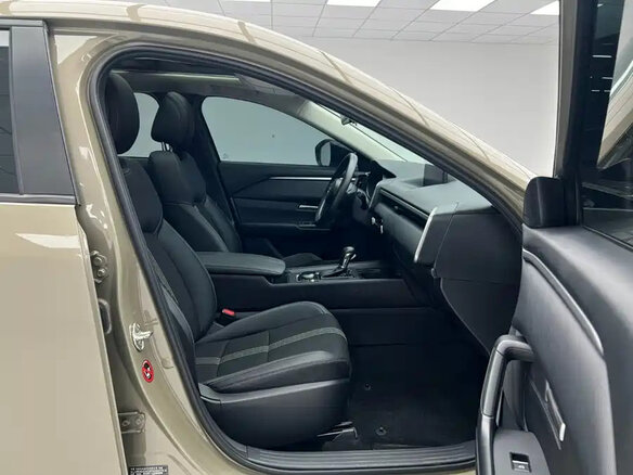 2023 Mazda CX-50, бежевый, 2300000 рублей - вид 9