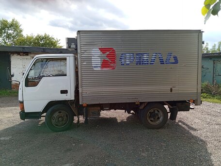 1990 Fuso (Mitsubishi) Canter, белый, 910000 рублей, вид 4