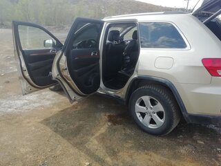 2010 Jeep Grand Cherokee IV (WK2), золотистый, 1900000 рублей, вид 4