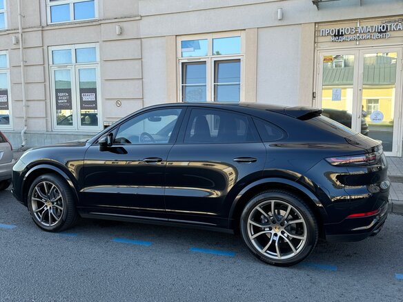 2021 Porsche Cayenne Coupé III, чёрный, 11900000 рублей - вид 22