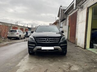 2014 Mercedes-Benz M-Класс 350 CDI III (W166), чёрный, 2950000 рублей, вид 1
