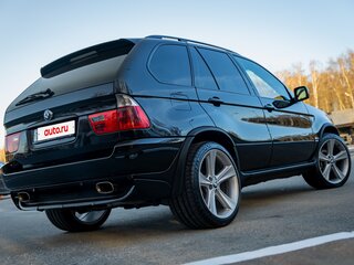 2004 BMW X5 4.8is I (E53) Рестайлинг, чёрный, 5500000 рублей, вид 2