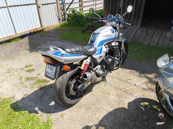1999 Honda CB 1300, серебристый, 380000 рублей - вид 5