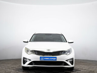 2019 Kia Optima IV Рестайлинг, белый, 1299000 рублей, вид 2