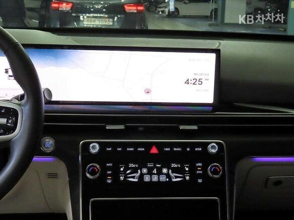 2024 Genesis GV80 I Рестайлинг, белый, 7850010 рублей - вид 10