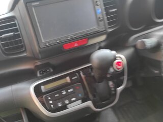 2016 Honda N-BOX I Рестайлинг, серебристый, 830000 рублей, вид 5